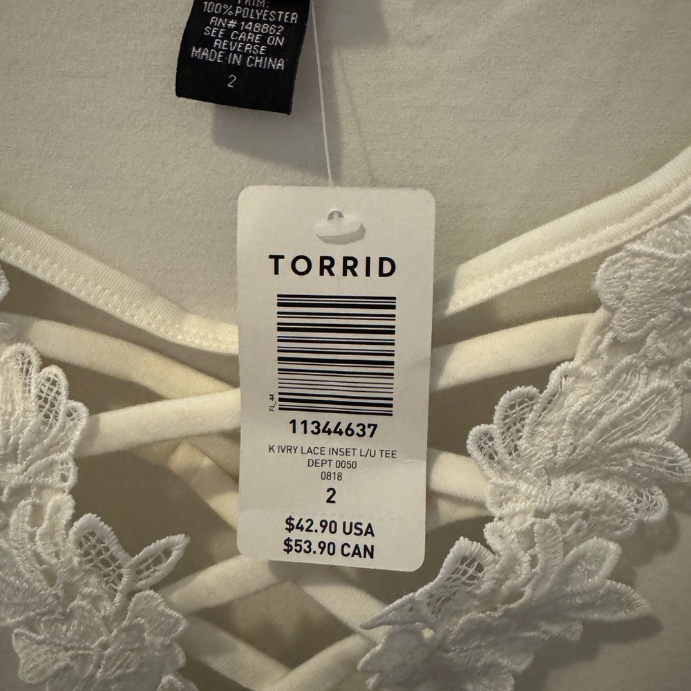 Torrid top - Picture 2 of 5